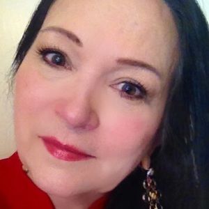 Meet your Posher, Peggy